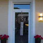 Guest house Gast Und Weinhof Beim Schneemann Valwig