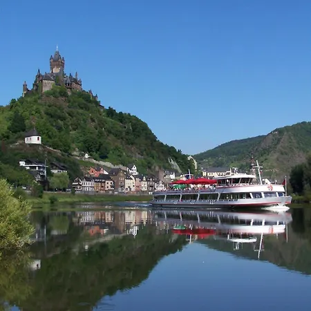 诗尼曼加斯特与韦恩霍夫旅馆 招待所 3*