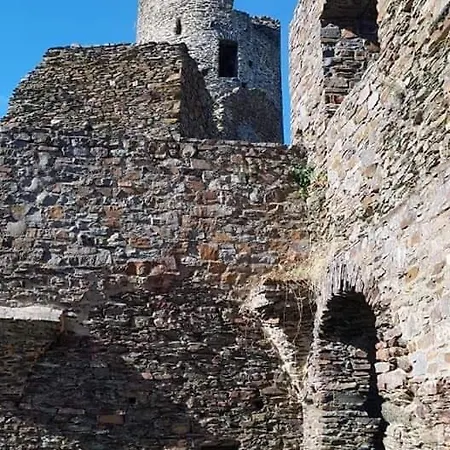 Gast Und Weinhof Beim Schneemann Gasthof Valwig