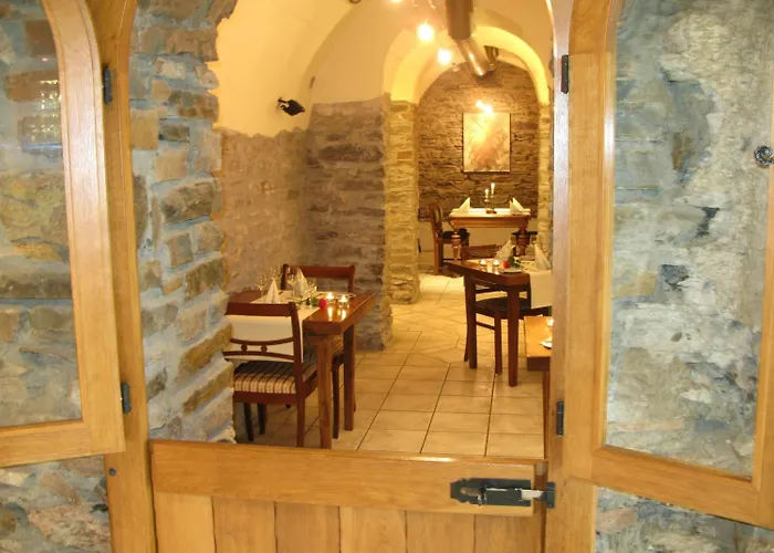 诗尼曼加斯特与韦恩霍夫旅馆