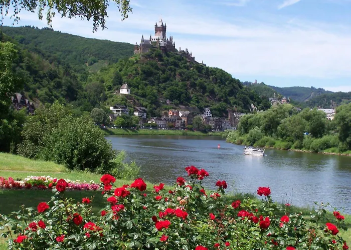 诗尼曼加斯特与韦恩霍夫旅馆 招待所 3*